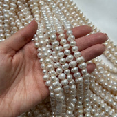 Жемчуг натуральный, овальный, 7*8 мм, нить