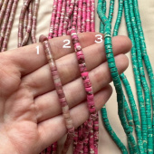 Натуральные камни, бусина 2*4 мм, нить 19 см