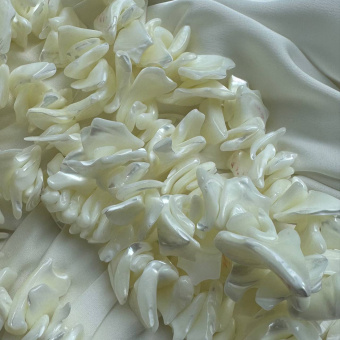 Перламутр "Лепесток", 15-25 мм, 10 штук