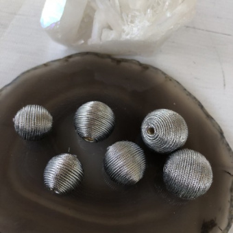 Бусина нейлоновая «серебро» 15/18/20мм