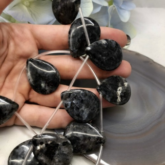 Спектролит, капля 30*25мм