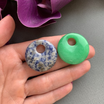 Подвеска "Бублик" из натурального камня