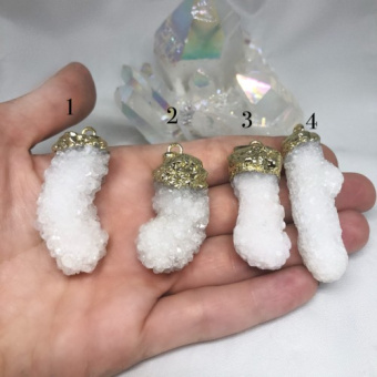 Подвеска, белая друза кварца