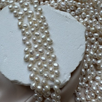 Жемчуг "Елочка" округлый, 6*5 мм, нить 17 см